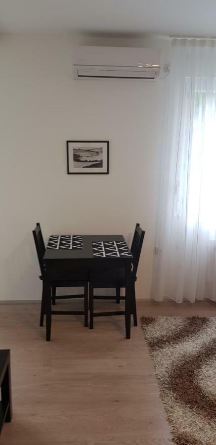 Orhideja Osijek Apartman Kültér fotó